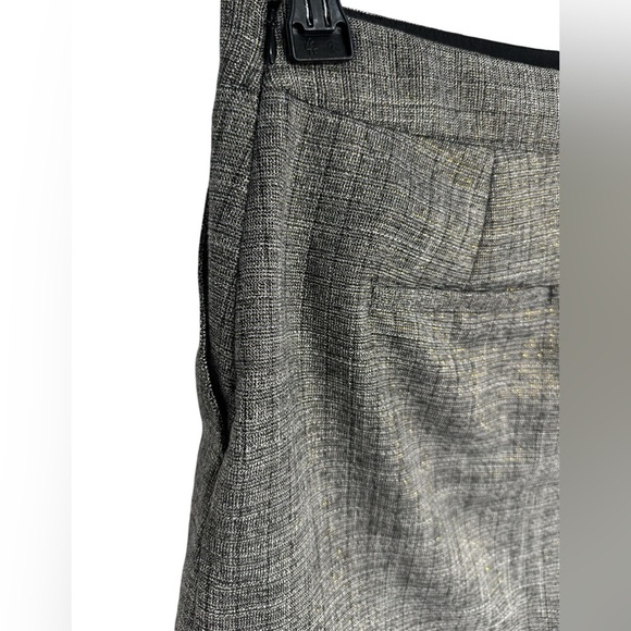 Express High-Rise Tweed Mini Skirt | Black White Gold Woven | Size 4 - Picture 3 of 5